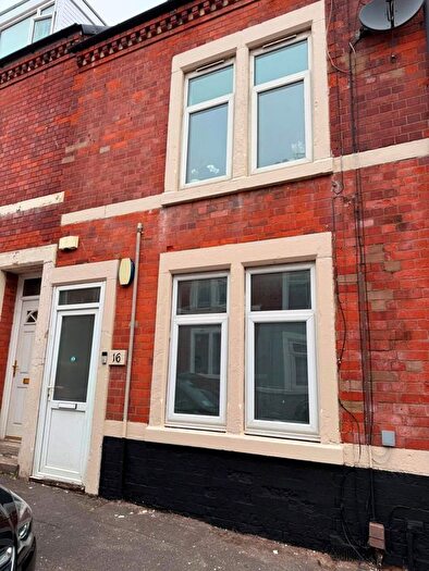 1 Bedroom Flat To Rent In Chaucer Street, Mansfield, NG18