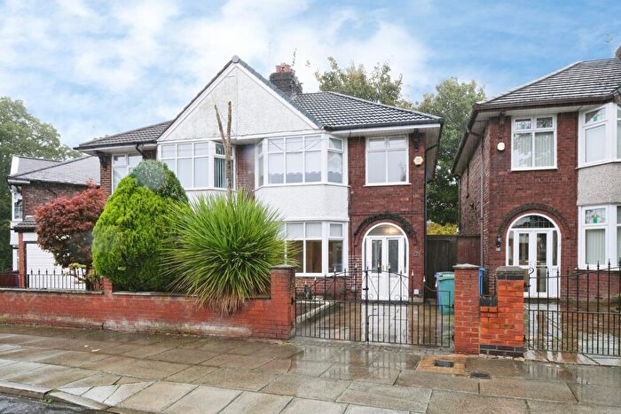 3 Bedroom Semi Detached House For Sale In Oakhill Park, Liverpool, Merseyside, L13