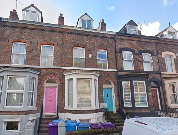 6 Bedroom Terraced House For Sale In Chestnut Grove, Wavertree, Liverpool, Merseyside, L15