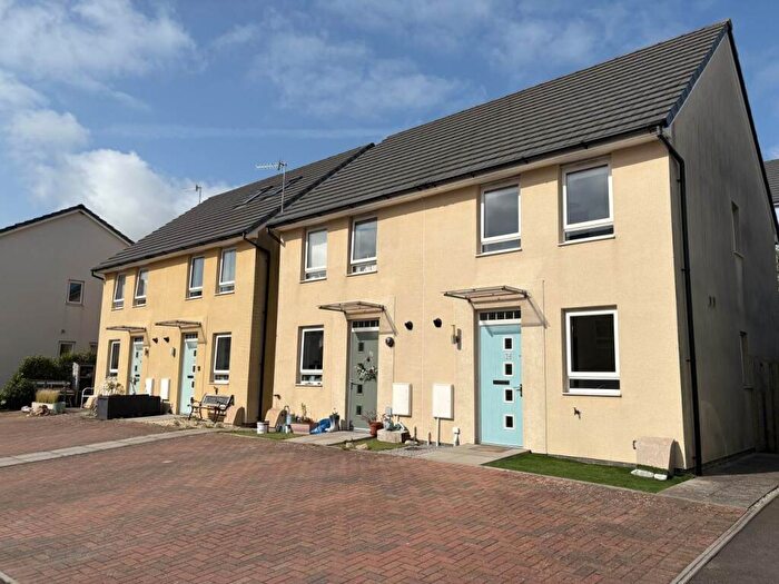 2 Bedroom Semi-Detached House To Rent In Crompton Way, Ogmore-By-Sea, CF32