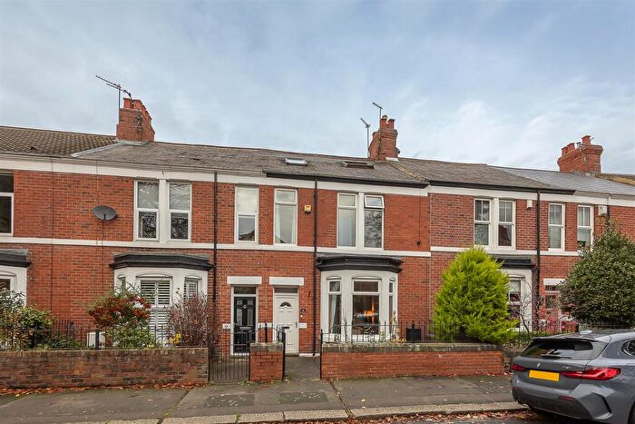 4 Bedroom Terraced House For Sale In Sandringham Avenue, Benton, Newcastle Upon Tyne, NE12