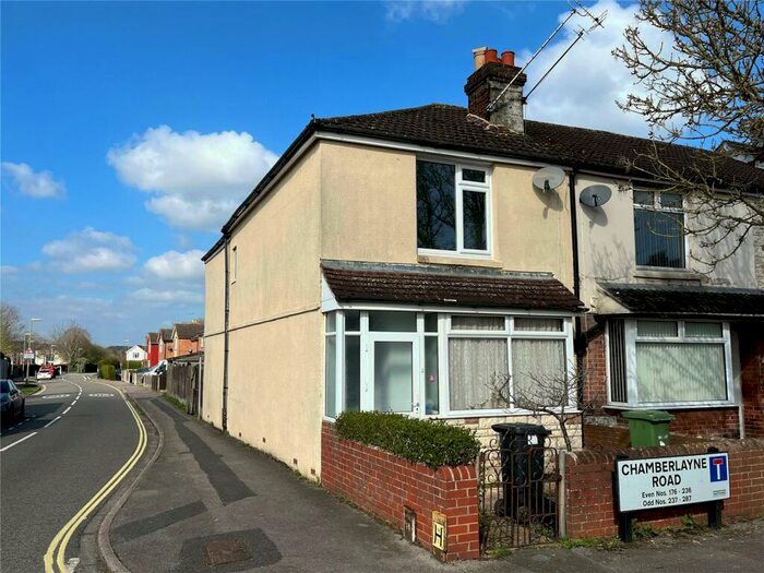 2 Bedroom End Of Terrace House To Rent In Chamberlayne Road, Eastleigh, Hampshire, SO50