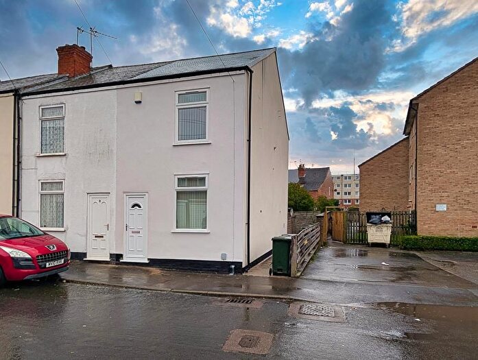 2 Bedroom End Of Terrace House For Sale In Beck Street, Carlton, Nottingham, NG4