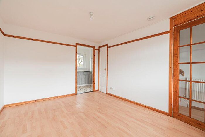 2 Bedroom Semi-Detached Villa For Sale In Echline Drive, South Queensferry, EH30