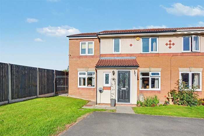 4 Bedroom Semi-Detached House For Sale In Malthouse Road, Ilkeston, DE7