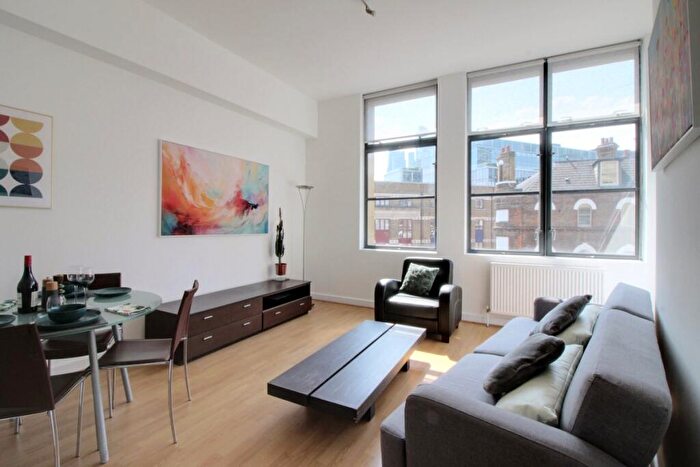 1 Bedroom Apartment To Rent In Commercial Street, Spitalfields, E1