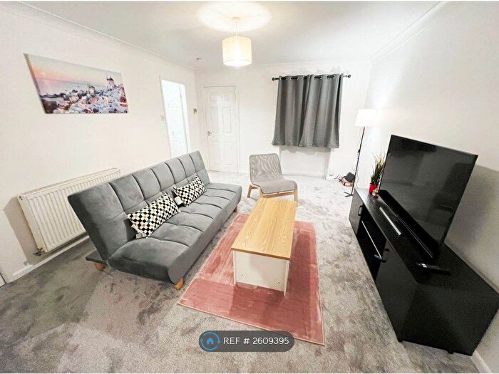 3 Bedroom Semi-Detached House To Rent In Glendevon Place, Whitefield, Manchester, M45