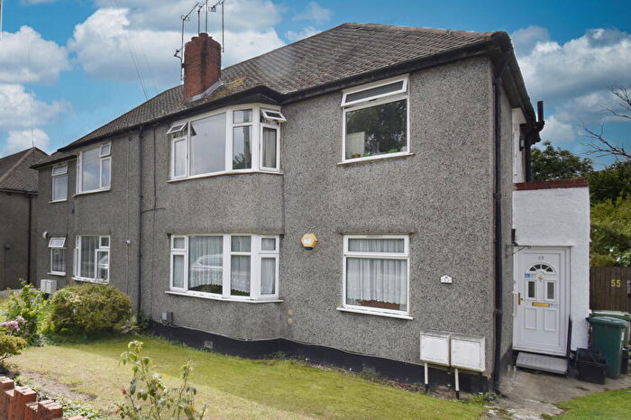 2 Bedroom Maisonette For Sale In Oakdene Road, Orpington, BR5