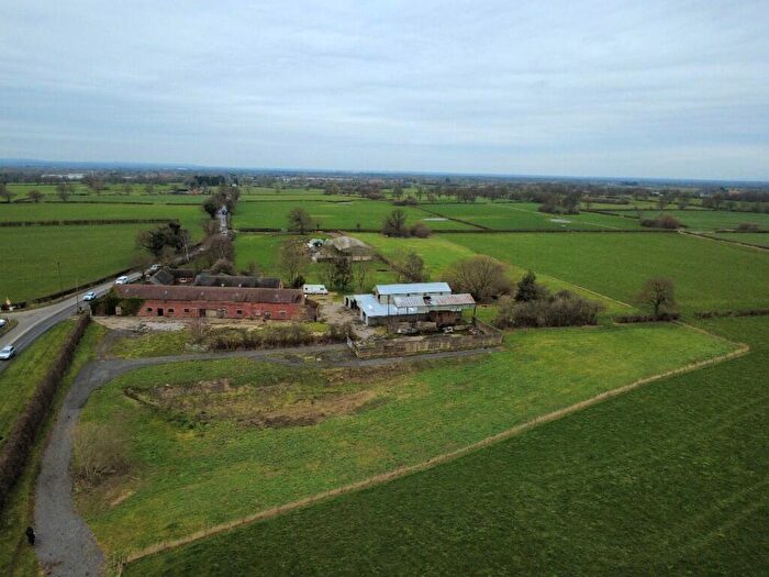 8 Bedroom Barn Conversion For Sale In Holmes Chapel Road, CW4