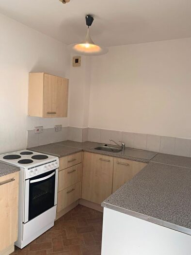 2 Bedroom Flat To Rent In Cowpe View, Bacup Road, Waterfoot, BB4