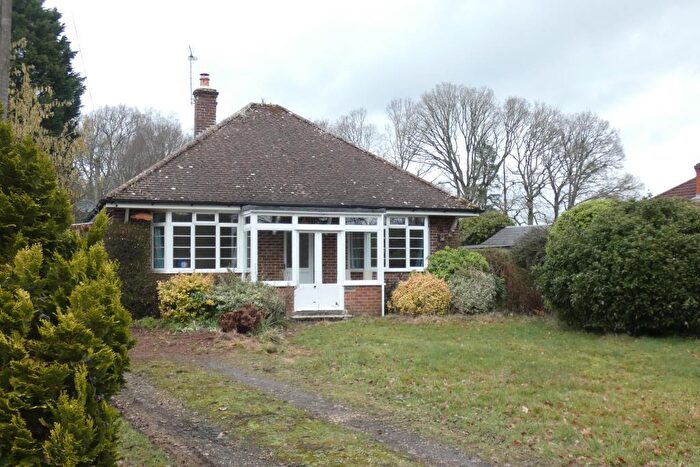3 Bedroom Detached Bungalow To Rent In Crockford Road, West Grimstead, Salisbury, SP5
