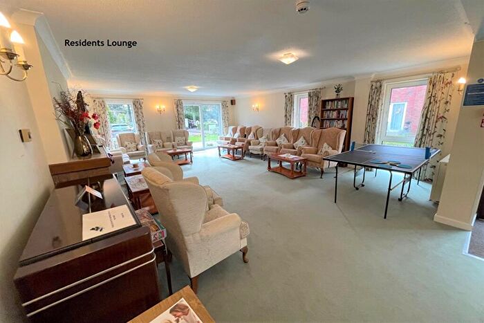 1 Bedroom Flat To Rent In Ferndown, BH22