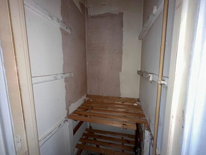 2 Bedroom Semi-Detached House For Sale In New Town, Brierley Hill, DY5