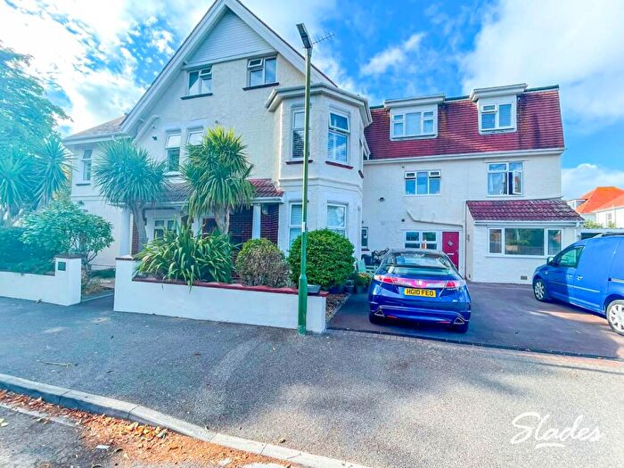 2 Bedroom Apartment To Rent In Bracken Road, Southbourne, Bournemouth, BH6