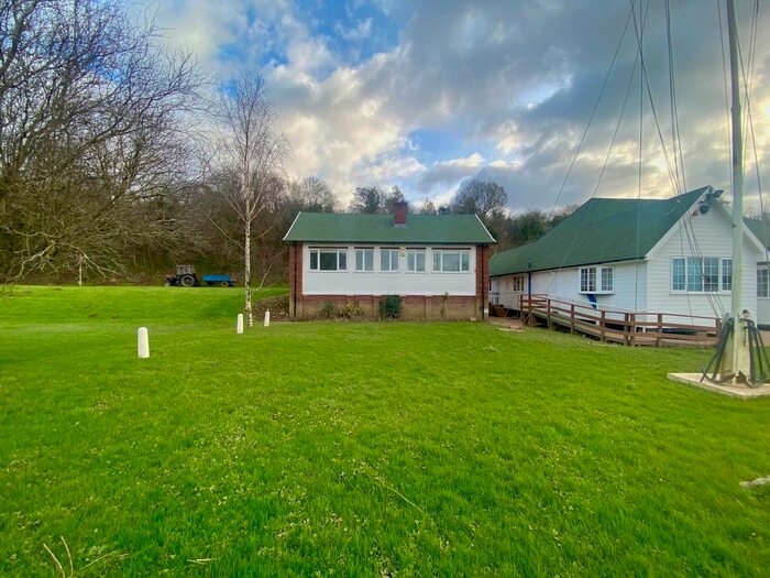 3 Bedroom Bungalow To Rent In Bath Road, Broomhall, Worcester, WR5