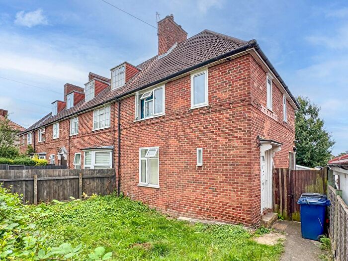 2 Bedroom Semi-Detached House To Rent In Edrick Walk, Edgware, HA8