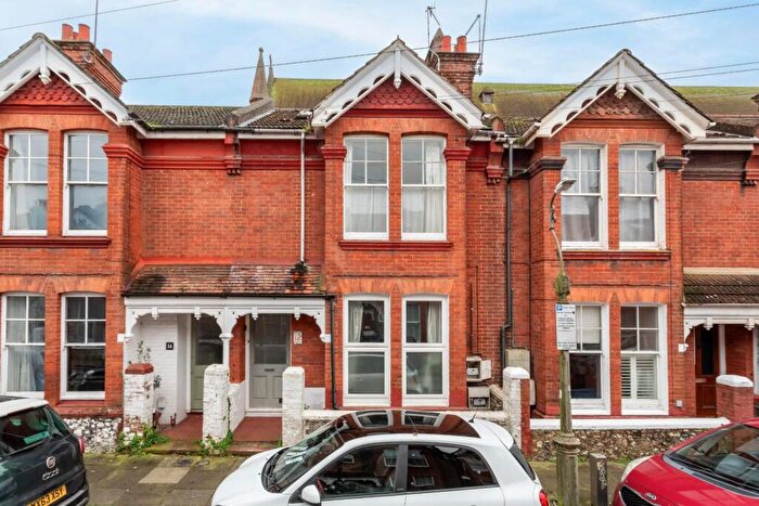 2 Bedroom Maisonette For Sale In Newport Street, Brighton, BN2