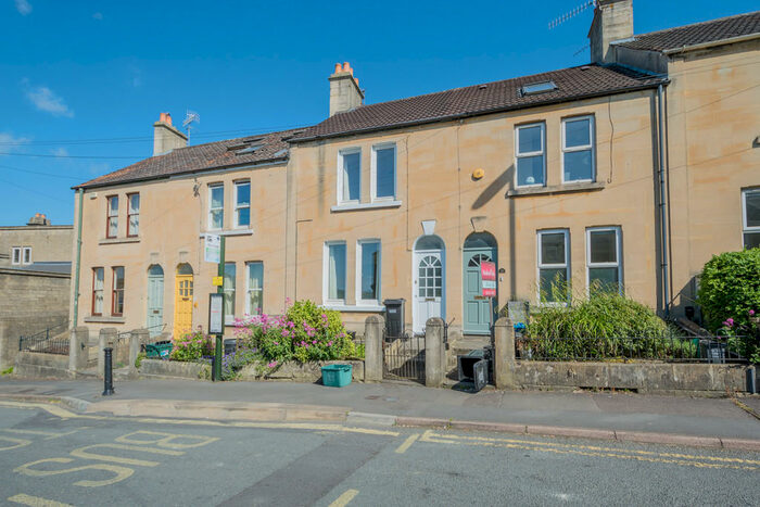 3 Bedroom Terraced House To Rent In Lymore Terrace, Oldfield Park, BA2