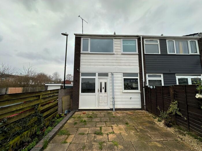 2 Bedroom End Of Terrace House To Rent In Billington Close, Binley, Coventry, CV2