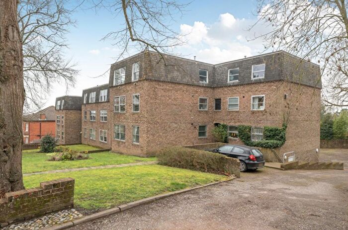 1 Bedroom Flat For Sale In Jenner Road, Guildford, GU1