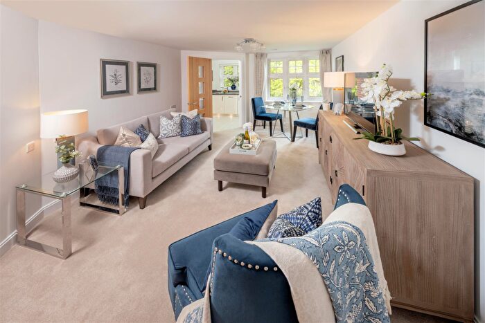 1 Bedroom Retirement Property For Sale In Rutherford House Marple Lane, Buckinghamshire, SL9