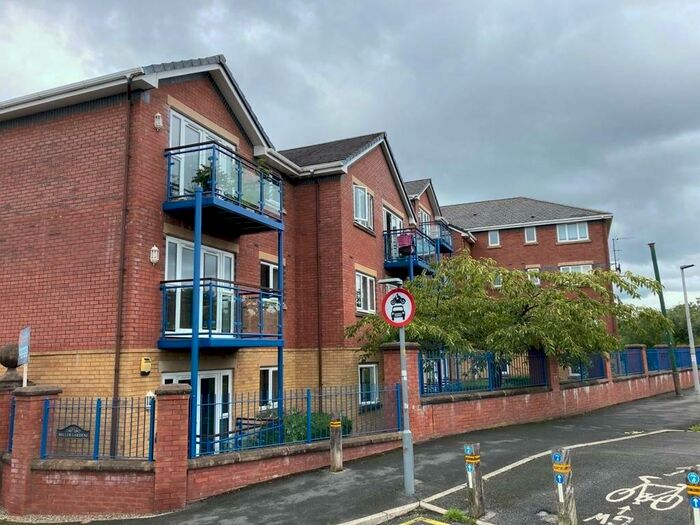 1 Bedroom Flat To Rent In Miller Gardens, Riverside, PR1