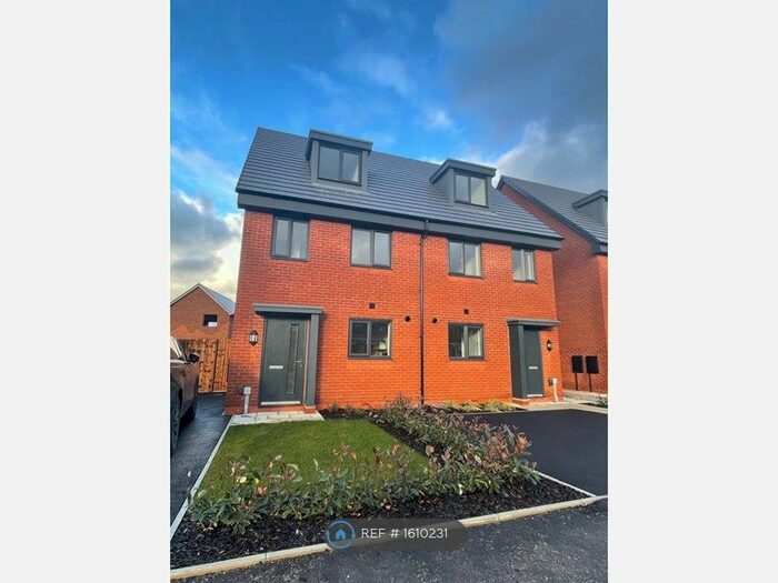 3 Bedroom Semi-Detached House To Rent In Thyme Drive (), Manchester, M24