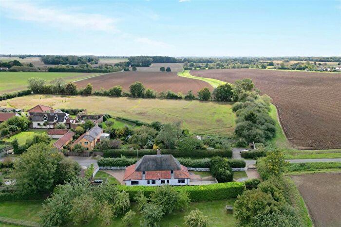 3 Bedroom Detached House For Sale In Watering Road, Hoxne, IP21