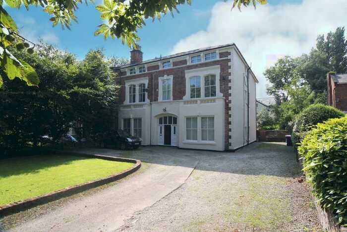 2 Bedroom Apartment To Rent In Parkfield Road, Sefton Park, Liverpool, L17