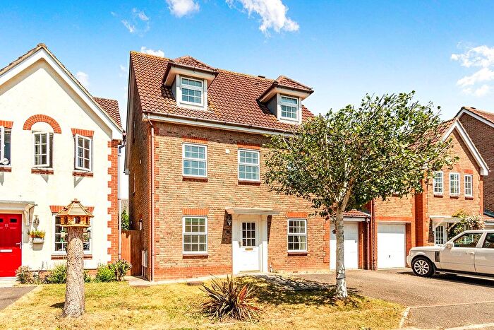 5 Bedroom Detached House For Sale In Saxby Close, Barnham, Bognor Regis, West Sussex, PO22
