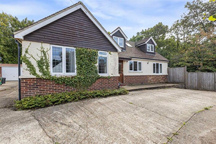 4 Bedroom Detached House For Sale In Oakdene Road, Sevenoaks, TN13