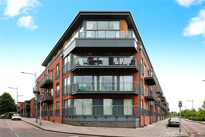2 Bedroom Flat For Sale In Bradley Court, Crossley Road, Worcester, Worcestershire, WR5