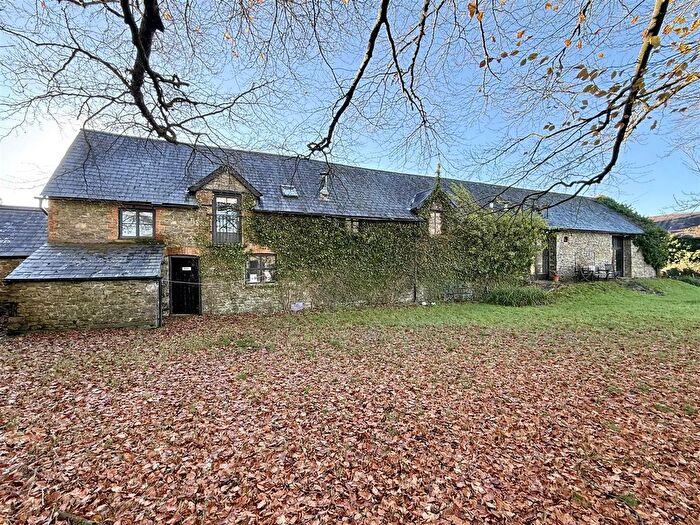 2 Bedroom Detached House For Sale In Dryslwyn, Carmarthen, SA32