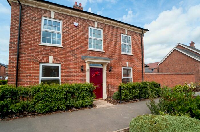 3 Bedroom Semi-Detached House To Rent In Annan Way, Lubbesthorpe, Leicester, LE19