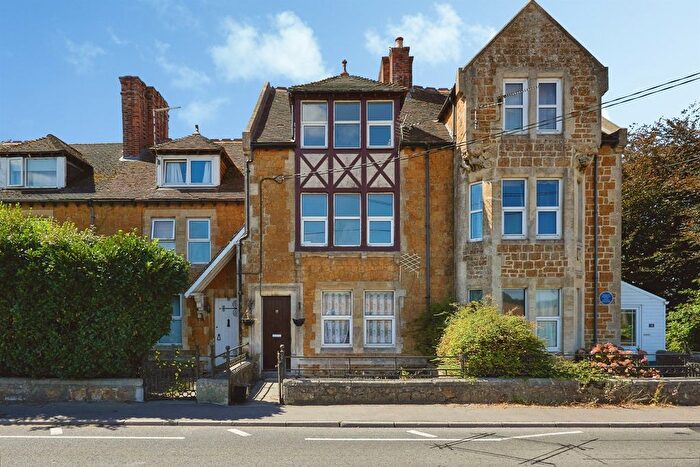 4 Bedroom Terraced House For Sale In Cumnock Terrace, Castle Cary, BA7