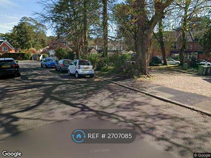 3 Bedroom Maisonette To Rent In Haydon Road, Poole, BH13