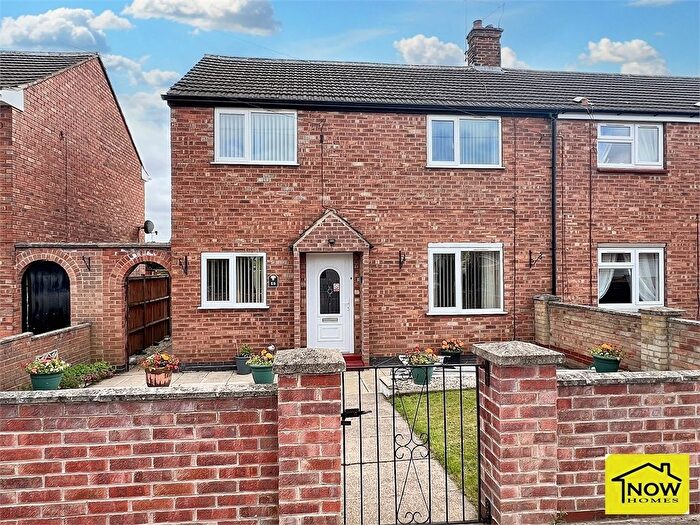 3 Bedroom Semi-Detached House To Rent In Trinity Road, Newark, Nottinghamshire., NG24