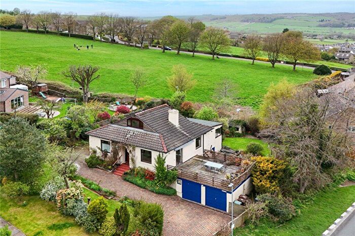 4 Bedroom Detached House For Sale In Firth Lane, Wilsden, BD15