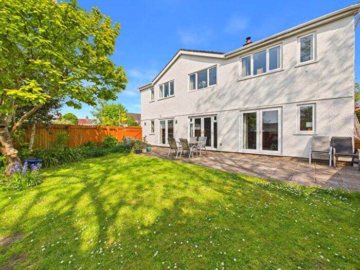 5 Bedroom Detached House For Sale In Clos Brynderi, Rhiwbina, Cardiff., CF14