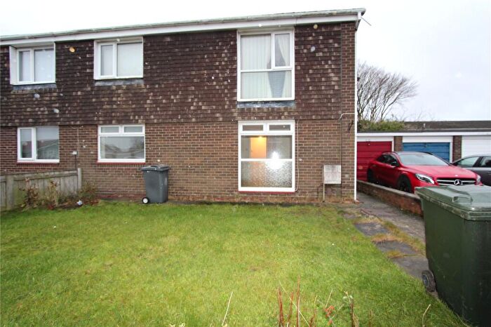 2 Bedroom Apartment To Rent In Langholm Avenue, North Shields, NE29