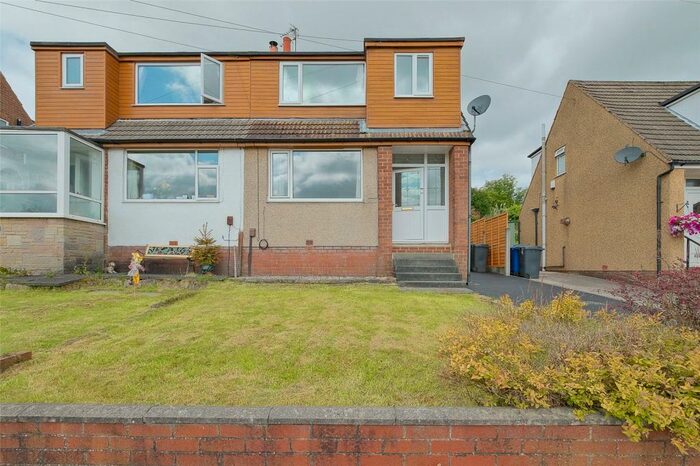 3 Bedroom Semi-Detached House To Rent In Radnor Close, Oswaldtwistle, BB5