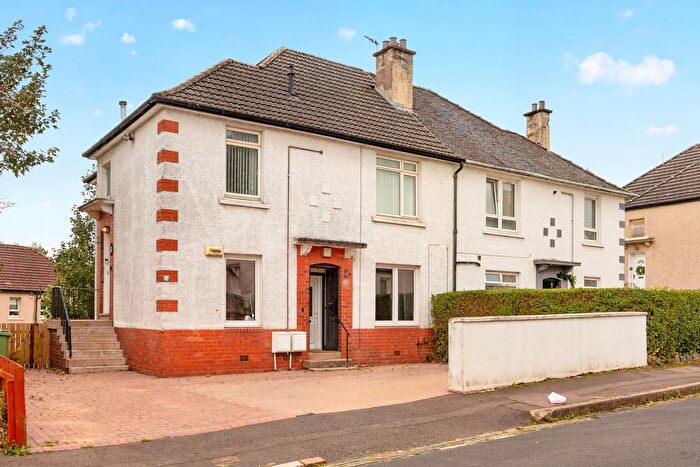 2 Bedroom Flat For Sale In Warden Road, Knightswood, Glasgow, G13
