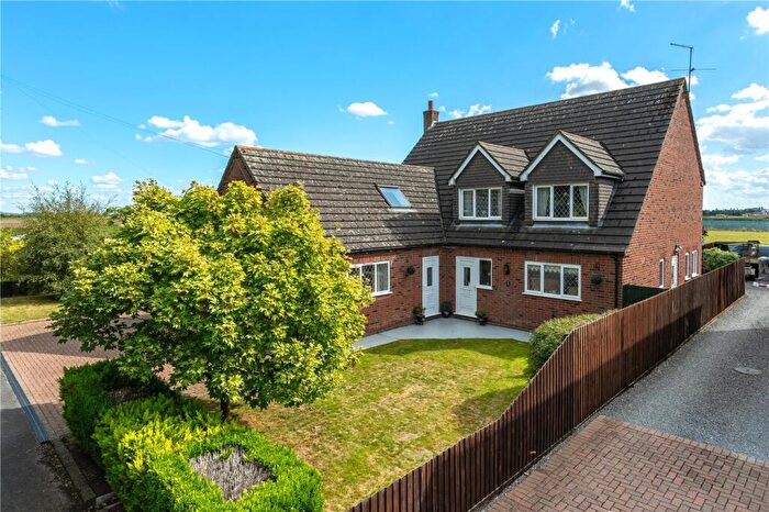 4 Bedroom Detached House For Sale In Horsepit Lane, Pinchbeck, Spalding, Lincolnshire, PE11