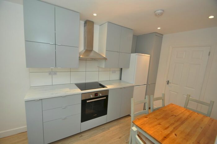 4 Bedroom Terraced House To Rent In Saracen Way, Penryn TR10