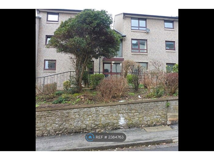 2 Bedroom Flat To Rent In South Road, Weston-Super-Mare, BS23