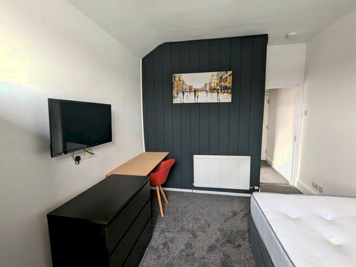 1 Bedroom House Of Multiple Occupation To Rent In Edleston Road, Crewe, CW2