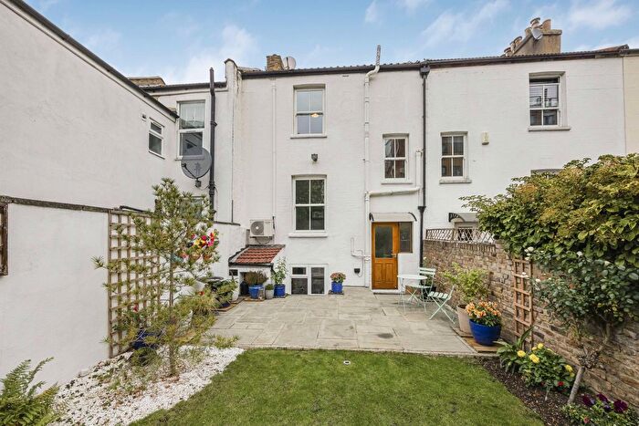 3 Bedroom Terraced House For Sale In Windmill Lane, London, E15