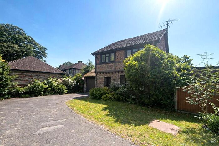 4 Bedroom Detached House For Sale In Beaulieu Close, Bracknell, Berkshire, RG12