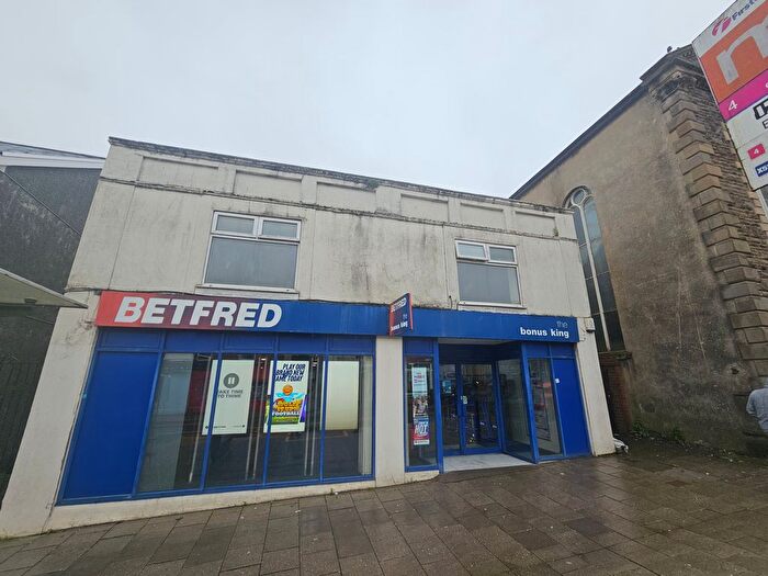 2 Bedroom Flat To Rent In Woodfield Street, Swansea, SA6