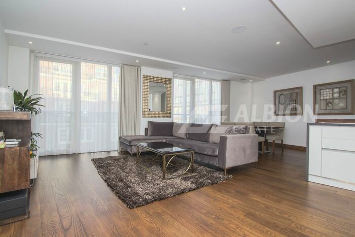 3 Bedroom Flat To Rent In The Courthouse, Horseferry Road, London, SW1P